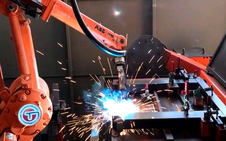 Robot saldatura carpenteria stecca snc